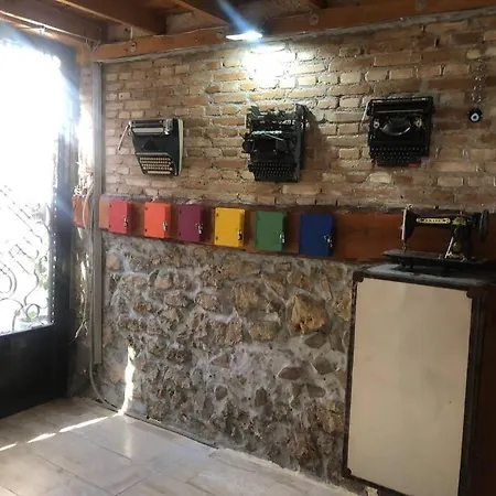 Tarihi Kaleici Denize Yakin Size Oezel Muhtesem Konum Uygun Fiyat Ev Apartment Antalya