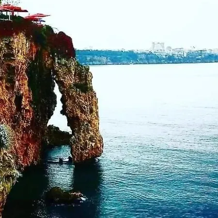 Apartment Tarihi Kaleici Denize Yakin Size Oezel Muhtesem Konum Uygun Fiyat Ev *