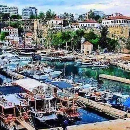 Apartment Tarihi Kaleici Denize Yakin Size Oezel Muhtesem Konum Uygun Fiyat Ev Antalya