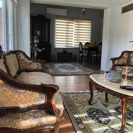 Tarihi Kaleici Denize Yakin Size Oezel Muhtesem Konum Uygun Fiyat Ev Apartment Antalya