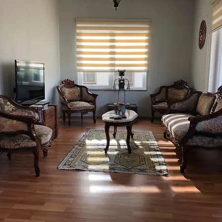 Apartment Tarihi Kaleici Denize Yakin Size Oezel Muhtesem Konum Uygun Fiyat Ev