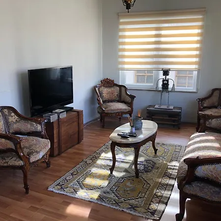 Apartment Tarihi Kaleici Denize Yakin Size Oezel Muhtesem Konum Uygun Fiyat Ev